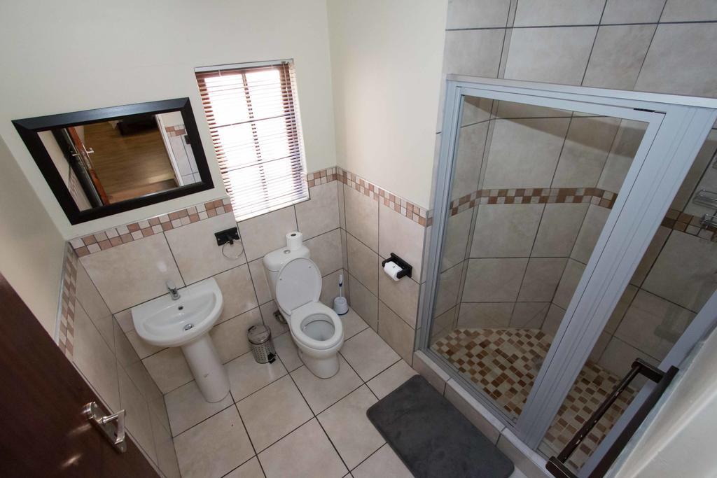 The Nightingale Guesthouse Bloemfontein Room photo