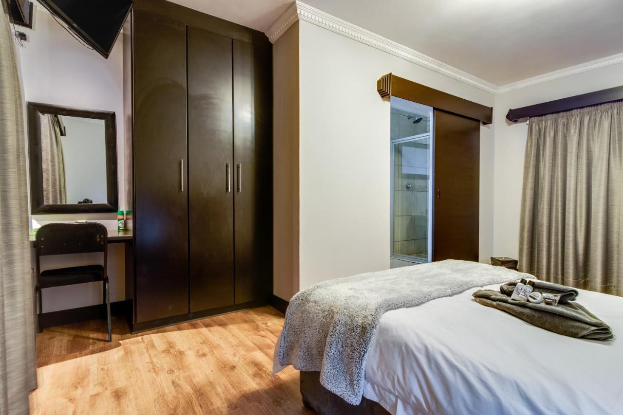 The Nightingale Guesthouse Bloemfontein Exterior photo