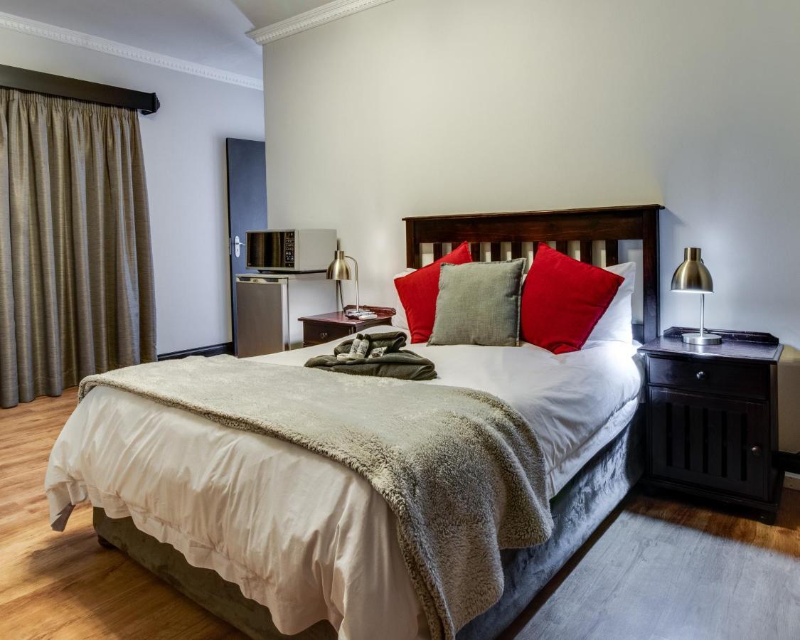 The Nightingale Guesthouse Bloemfontein Exterior photo