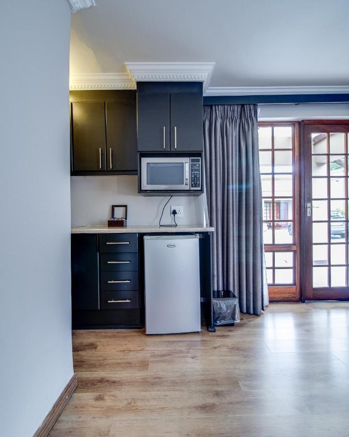 The Nightingale Guesthouse Bloemfontein Exterior photo