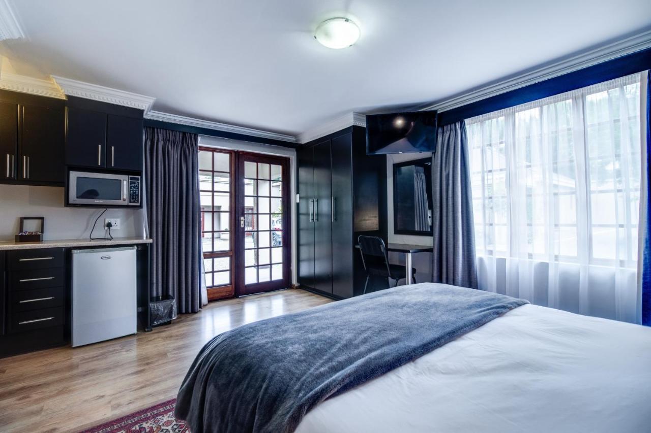 The Nightingale Guesthouse Bloemfontein Exterior photo